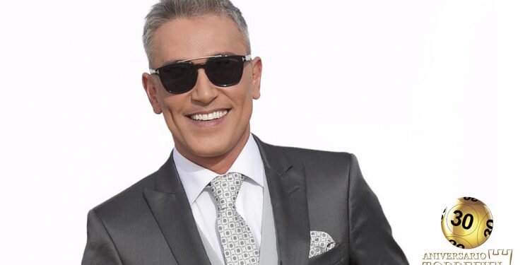 Kiko Hernández, gran anfitrión del 30 Aniversario de Bingo Torrefiel