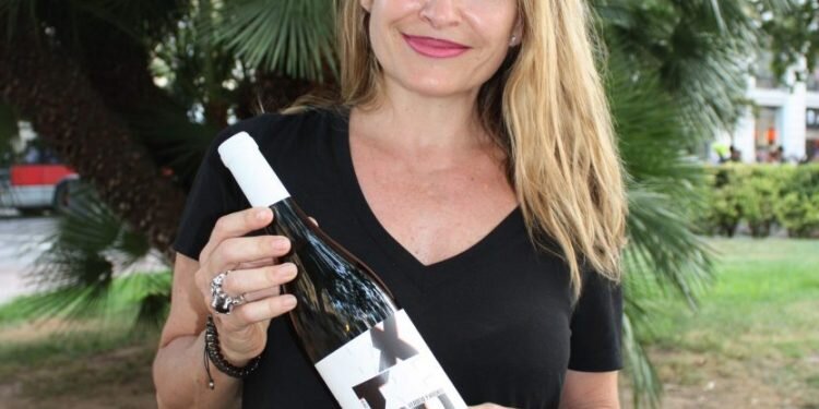 Celler Cataruz vuelve a destacar entre los mejores vinos de España con su vino blanco Xtmo(Extremo)