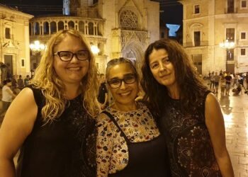 La actriz María Isabel Díaz Lago recibe el reconocimiento artístico “Valencia 2019, Ciudad del Grial”.