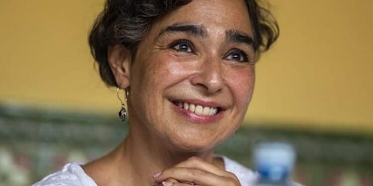María Isabel Díaz Lago es premiada con el reconocimiento artístico Valencia 2019, Ciudad de Grial.