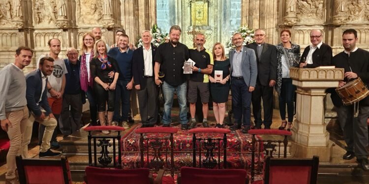 Antonio Aiardi, primer peregrino internacional en recorrer a pie los 518 kms del camino del Santo Grial