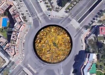 Una iniciativa pide una «calle de la paella» en València