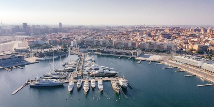La Marina de València celebrará su Festa Aniversari con actividades náuticas y culturales para toda la familia