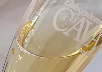 El cava de Requena grita “gracias Valencia”