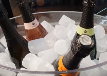 El cava de Requena grita “gracias Valencia”