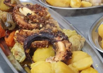 Cuina valenciana y pulpo en el Tresmall