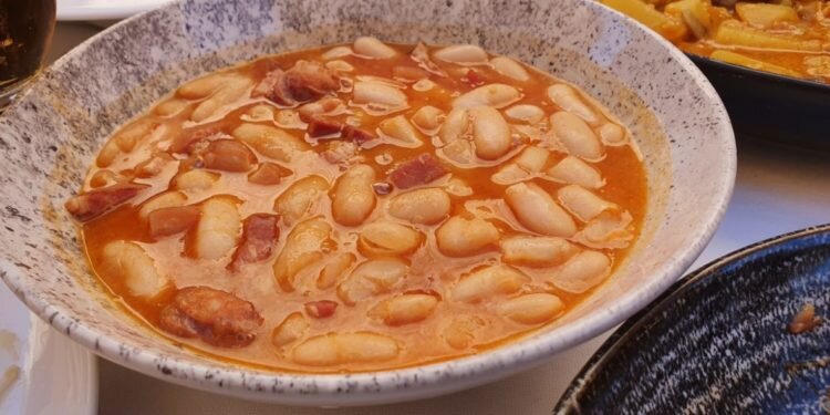 Jornadas de los Platos de Cuchara, Conhostur Y Turisme Comunitat Valenciana promocionan la gastronomía autóctona