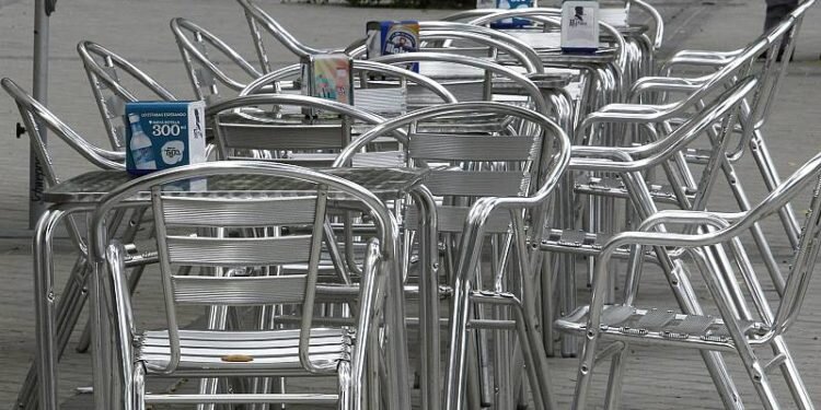 FOTUR reclaman medidas contundentes para salvar al sector del ocio, juego y actividades recreativas que son la mayoría pequeñas empresas