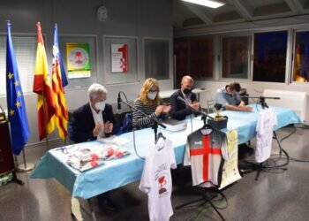 Presentación de la I Peregrinación Ciclista Corona de Aragón en Massamagrell
