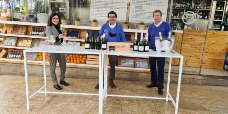 MI CUB acoge el antes y después del degüelle del cava Caprasia