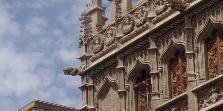 Rutas por Valencia calle Ruzafa – La Lonja