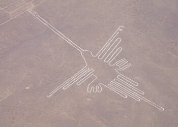 Desvelado el misterio de las Líneas de Nazca con la presencia de la Dra. valenciana Ana Mafé