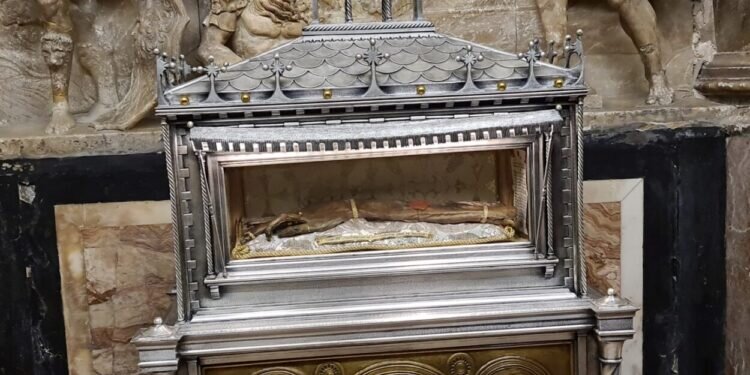 El brazo izquierdo de San Vicente Mártir en Valencia