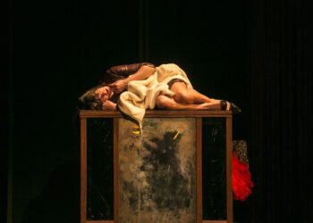 Sala Russafa estrena en València Johnny Chico, una emocionante pieza sobre la libertad y la aceptación personal