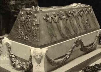 El sarcófago del escritor Blasco Ibáñez se trasladará al cementerio de Valencia