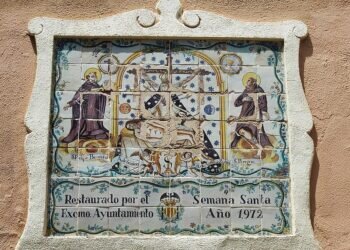 Retablo cerámico Ntra. Sra. de los Dolores