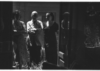 Jacinto Benavente : Premio Nobel vive en Valencia en guerra : hijo adoptivo (entre 1936 y 1939)