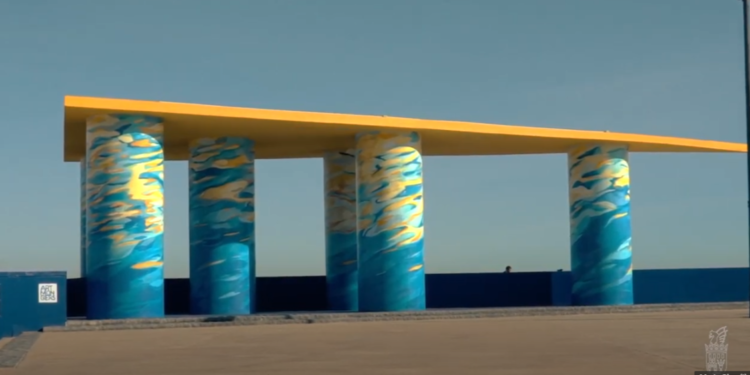 Alboraya presenta su renovado Mirador de La Patacona con el vecino y artista internacional Patricio Forrester