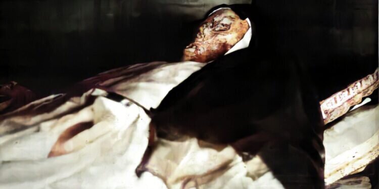 TERESA GIL DE VIDAURRE mujer de gran belleza los restos momificados , la esposa «velada» de Jaime I