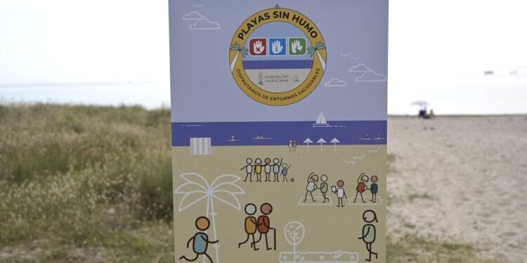 Las nuevas playas de Valencia declaradas como «playas sin humo»
