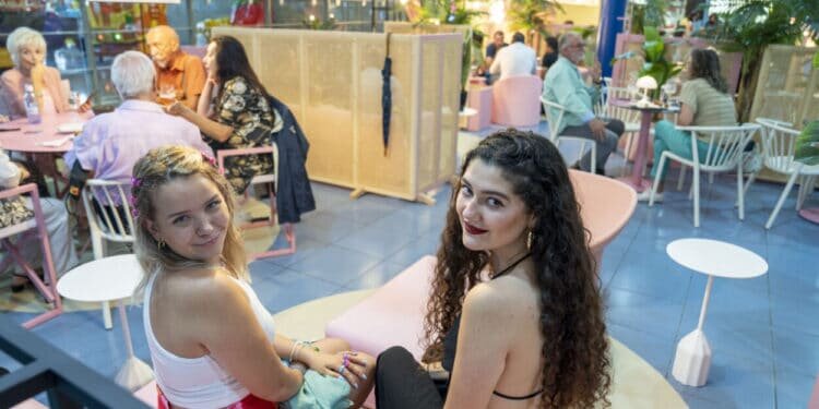 Bierwinkel Experience celebra su apertura de la mano de Iniquity by B&B