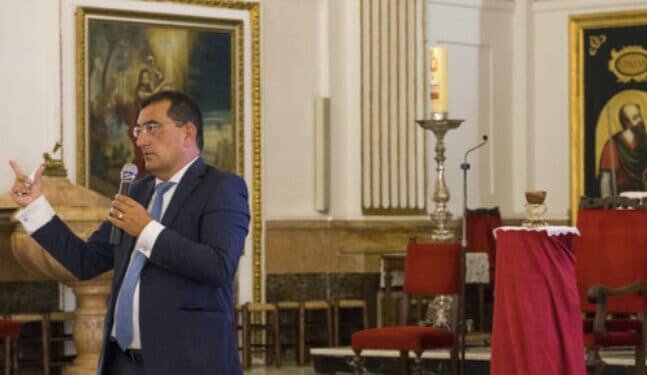 Magnífica conferencia del Santo Cáliz de don Juan Agustín Blasco Carbó en Santa Maria del Mar