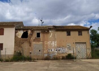 El Ayuntamiento inicia los trabajos para preservar la Alquería Coca en el pueblo de la Torre