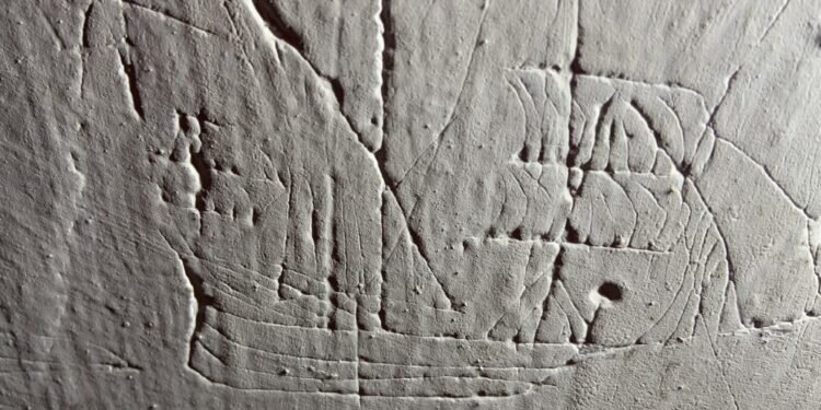 La parroquia de Canet d´En Berenguer halla grafitis del siglo XVIII y restos romanos y medievales tras realizar catas para restaurar el templo