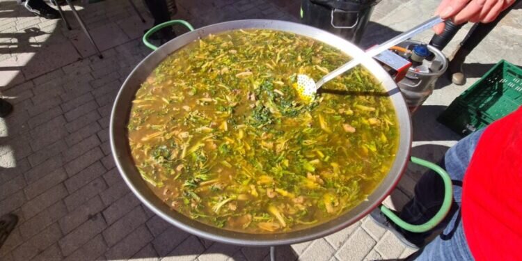 “La Garrofera” de Serra cocina la mejor paella de Fetge de bou de 2022, y “Quatre Cantons” tiene el mejor dulce con cacau de Collaret.