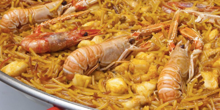 Receta de la fideuà de Gandia