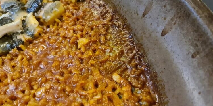 Receta del Arroz «allipebrat» de anguilas del senyoret en paella