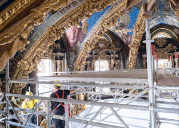 La Catedral desmonta los andamios interiores de la bóveda tras estudiar las afecciones de los ángeles músicos, a la espera de elaborar un proyecto de restauración