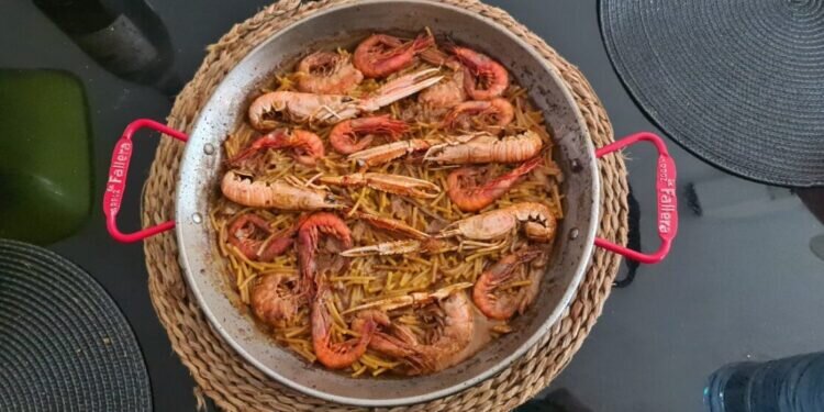 Receta oficial de la Fideuà de Gandía