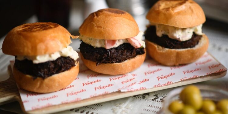 La ruta de El Paquito vuelve a Valencia con nuevas recetas