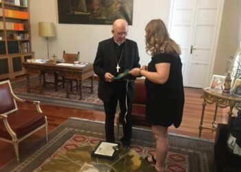 Monseñor Osoro recibe en Madrid a la Asociación Cultural El Camino del Santo Grial en su 20 Aniversario