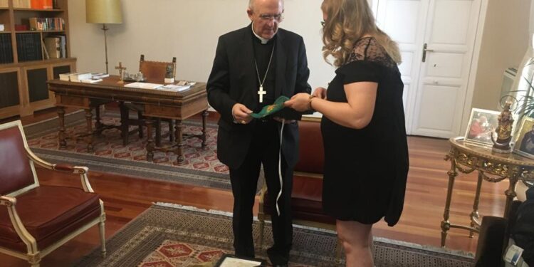Monseñor Osoro recibe en Madrid a la Asociación Cultural El Camino del Santo Grial en su 20 Aniversario