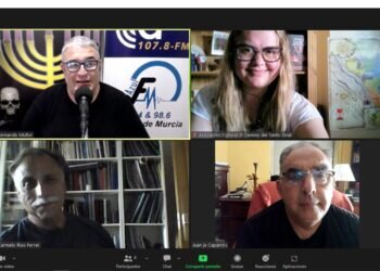 La dra. Ana Mafé y la búsqueda del Santo Grial místico en el programa «El Candelabro»