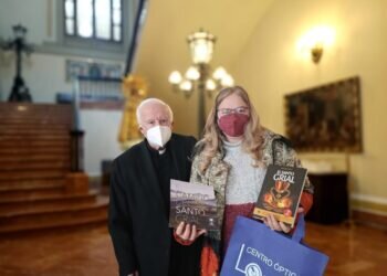 Gracias al Cardenal arzobispo de Valencia, Su Santidad bendice al Camino del Santo Grial