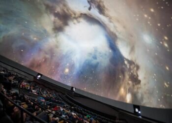 El Hemisfèric inicia un nuevo ciclo del planetario en directo ‘Las Nocturnas de invierno’