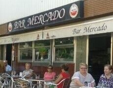 Descubre el mejor bar de mercado en Algirós para un almuerzo delicioso