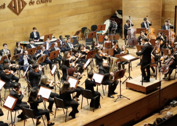 El músico valenciano Marcos Ripoll estrena su Concierto para tuba y orquesta con la Orquesta Santa Cecilia de Cullera dirigida por Carlos Garcés