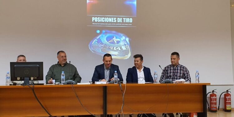 Una gran obra de formación policial sale a la luz, el libro “Posiciones de Tiro”