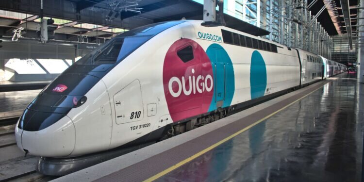 A la venta billetes de tren entre Valencia y Madrid por 9 euros