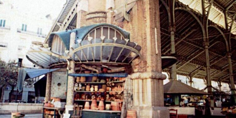 El Mercado de Colón en Valencia: historia y curiosidades de este lugar modernista.