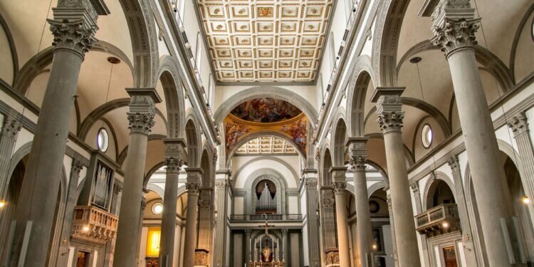 San Lorenzo fue quien trajo el Santo Grial a España