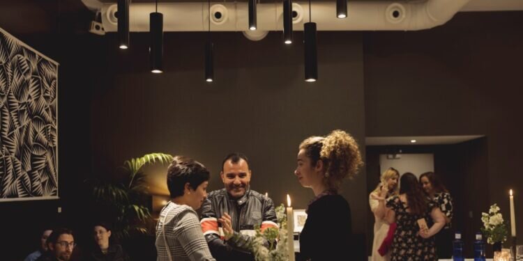 Stayingvalencia Presenta Parker Art Gallery: un homenaje a la creatividad made in valencia