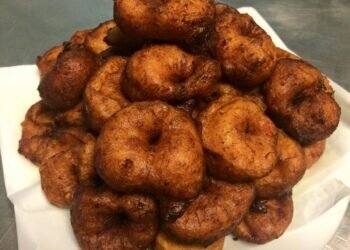 Buñuelos de Calabaza: Historia y Evolución de un Postre Valenciano Tradicional