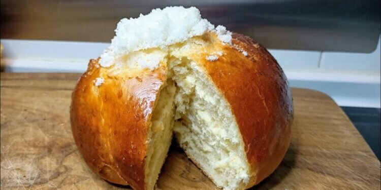 Panquemao, también conocido como «panquemado» o «torta de Pascua»