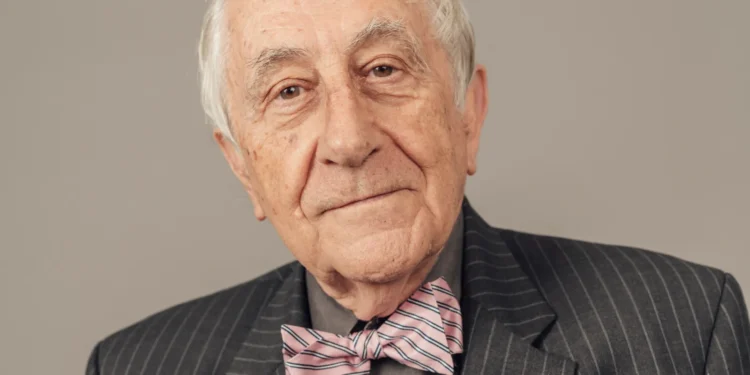 El Casino de Agricultura invita a Chencho Arias en su Foro Político para hablar de “Esta España nuestra: Mentiras, la nueva guerra de Ucrania y el tahúr de la Moncloa”