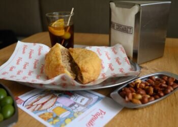 ¿Dónde probar ‘El Paquito’ en Valencia? Descubre la ruta completa y sus recetas